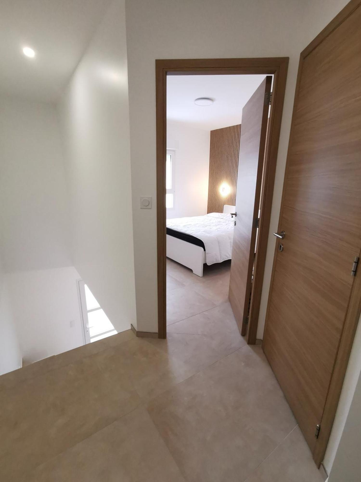 多勒Magnifique Duplex Neuf Parking Et Terrasse公寓 外观 照片