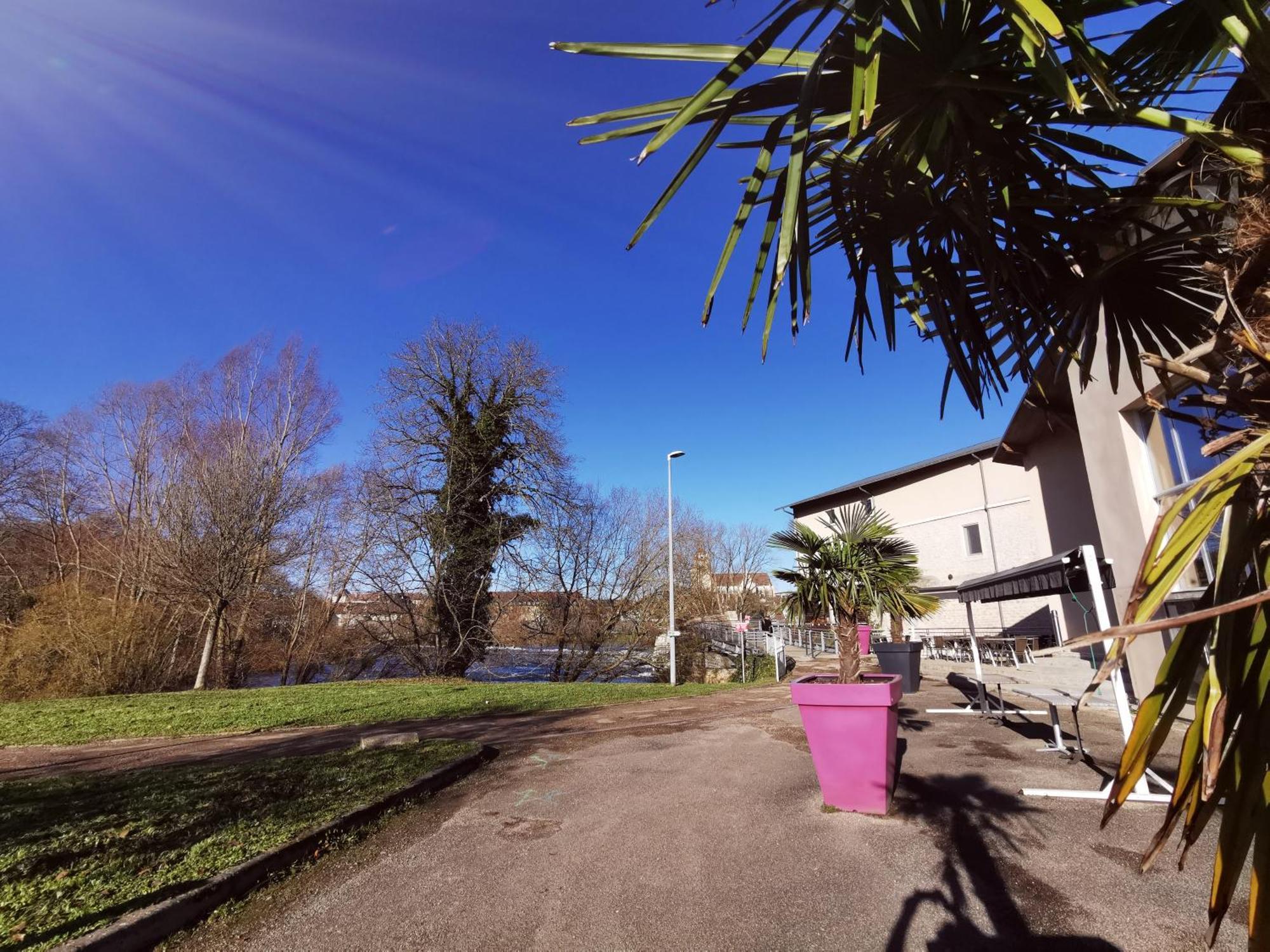 多勒Magnifique Duplex Neuf Parking Et Terrasse公寓 外观 照片